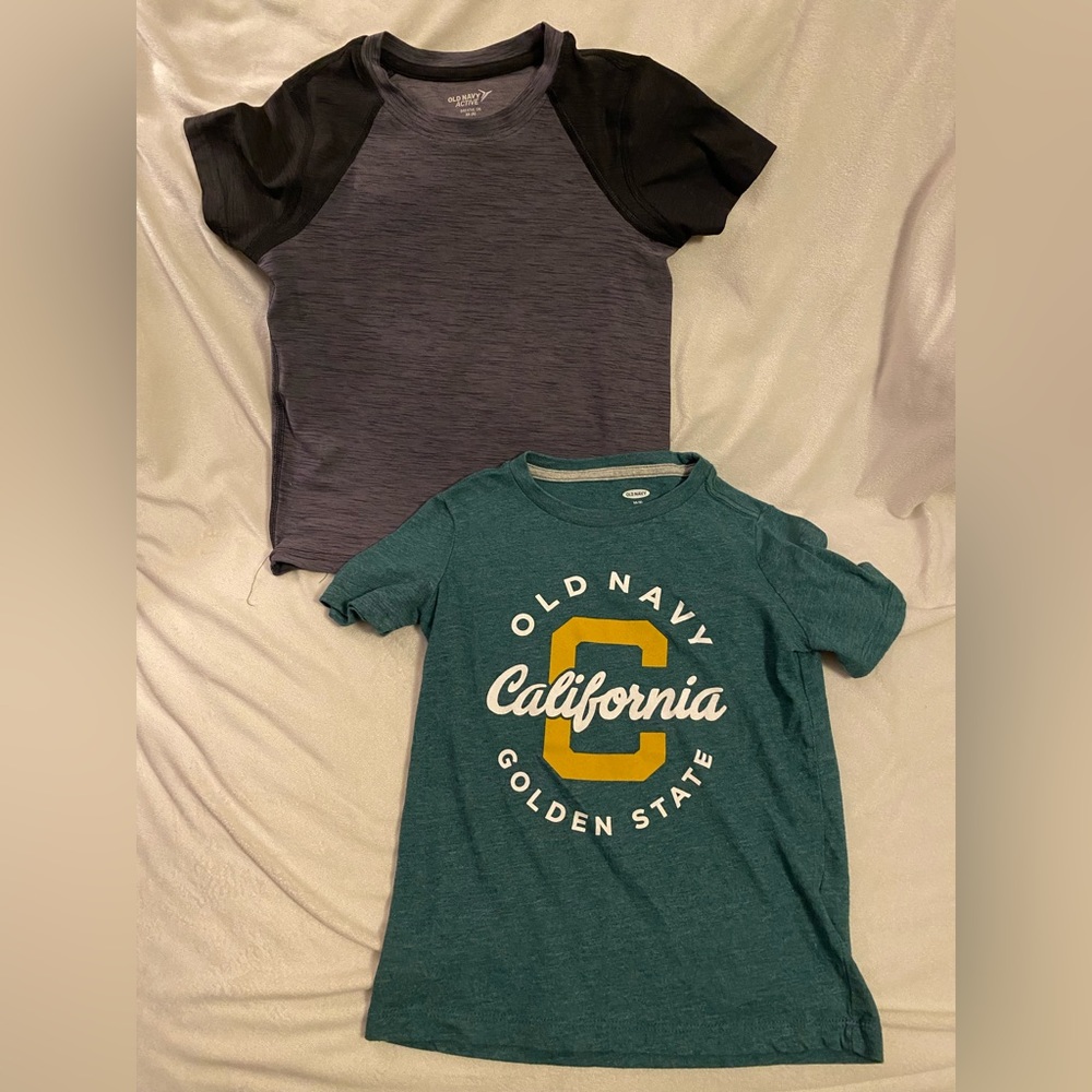 Old Navy Boys Size XS (5) 2 Pack Green California & Grey/Black Active T-Shirts